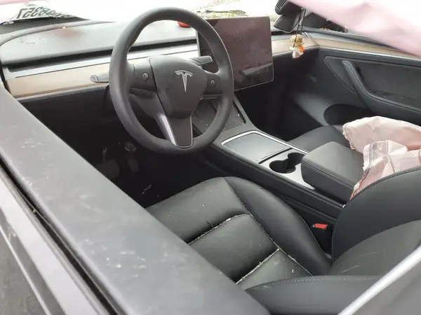 7SAYGDEE6RF150710 2024 TESLA MODEL Y - Image 8