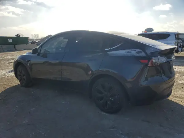 7SAYGDEE6RF152828 2024 TESLA MODEL Y - Image 2