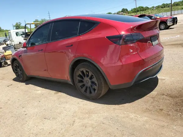 7SAYGDEE6RF156183 2024 TESLA MODEL Y - Image 2