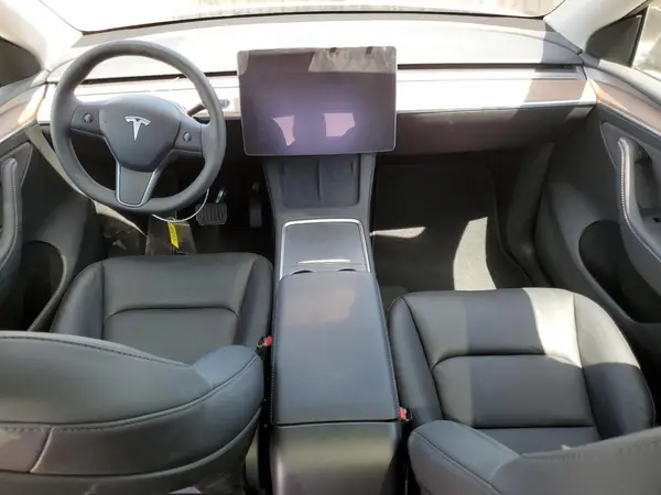 7SAYGDEE6RF160816 2024 TESLA MODEL Y - Image 8