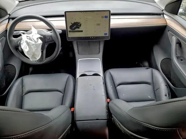 7SAYGDEE6RF161853 2024 TESLA MODEL Y - Image 8