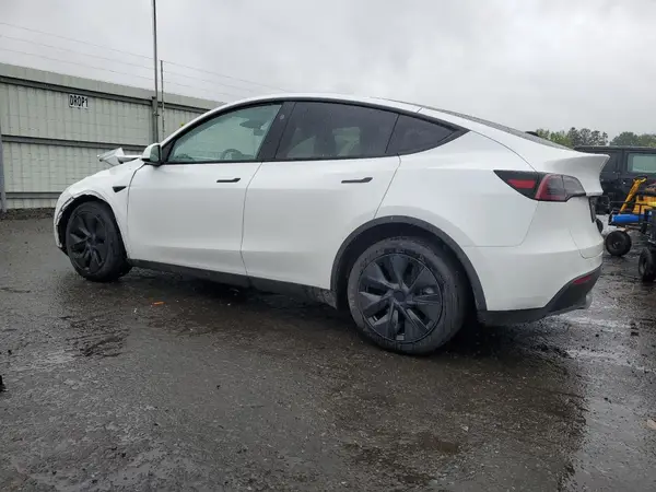 7SAYGDEE6RF162372 2024 TESLA MODEL Y - Image 2