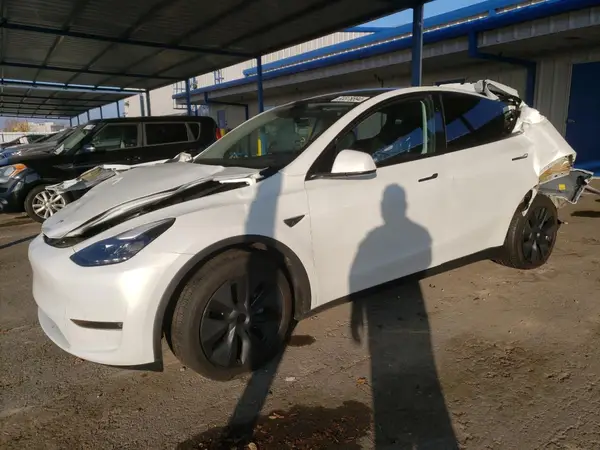 7SAYGDEE6RF190608 2024 TESLA MODEL Y - Image 1