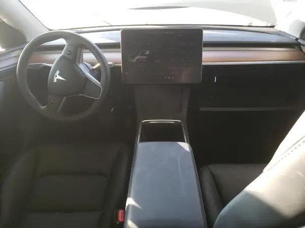 7SAYGDEE6RF190608 2024 TESLA MODEL Y - Image 8