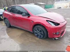 7SAYGDEE6RF198207 2024 TESLA MODEL Y