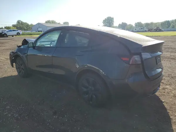7SAYGDEE6RF201154 2024 TESLA MODEL Y - Image 2