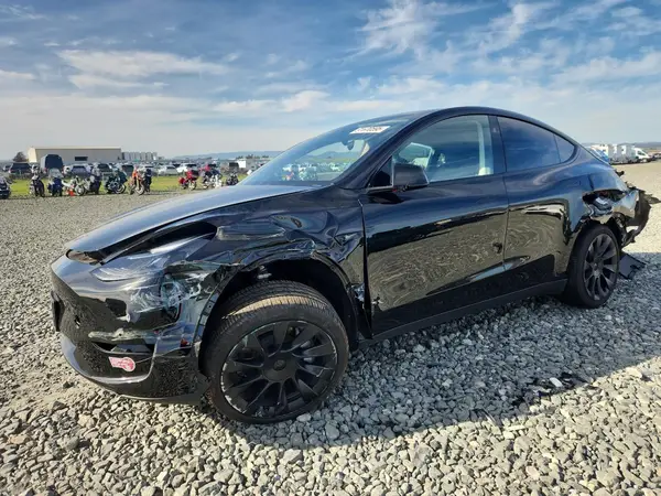 7SAYGDEE6RF983455 2024 TESLA MODEL Y - Image 1
