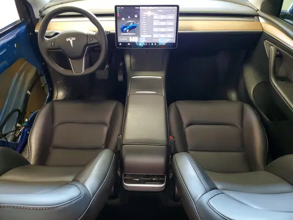 7SAYGDEE6RF988123 2024 TESLA MODEL Y - Image 8