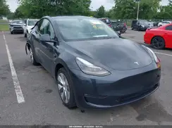 7SAYGDEE6RF988350 2024 TESLA MODEL Y