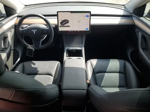 7SAYGDEE6RF991040 2024 TESLA MODEL Y - Image 8