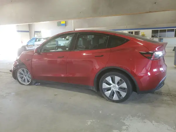 7SAYGDEE6RF995069 2024 TESLA MODEL Y - Image 2