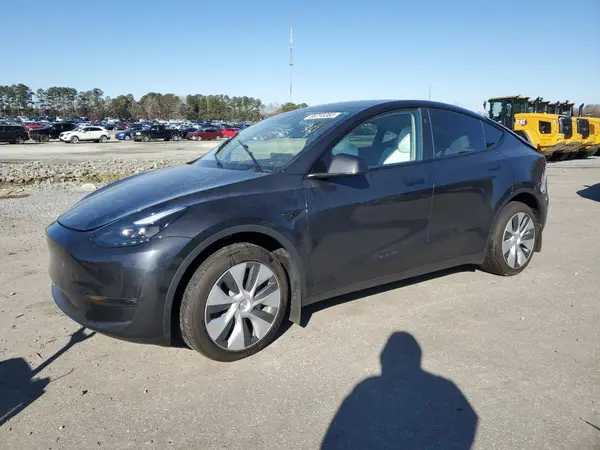 7SAYGDEE6RF995637 2024 TESLA MODEL Y - Image 1