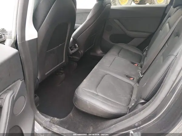 7SAYGDEE6SA338601 2025 TESLA MODEL Y - Image 8