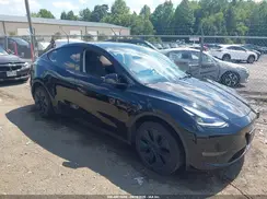 7SAYGDEE6SA340557 2025 TESLA MODEL Y