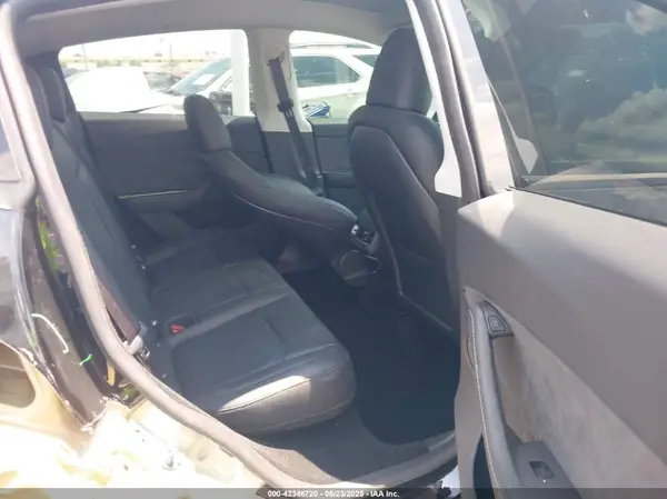 7SAYGDEE6SA350229 2025 TESLA MODEL Y - Image 8