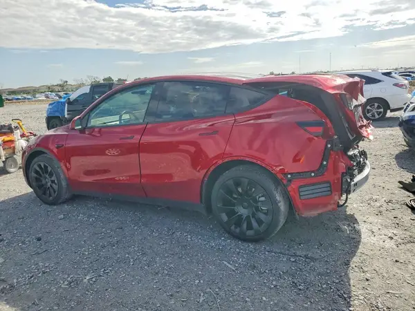 7SAYGDEE6SA352627 2025 TESLA MODEL Y - Image 2