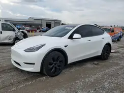 7SAYGDEE6SF220440 2025 TESLA MODEL Y