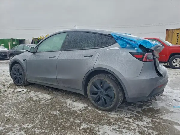 7SAYGDEE6SF239523 2025 TESLA MODEL Y - Image 2