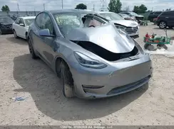 7SAYGDEE6SF283215 2025 TESLA MODEL Y