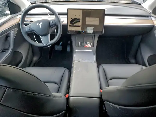 7SAYGDEE6SF287104 2025 TESLA MODEL Y - Image 8