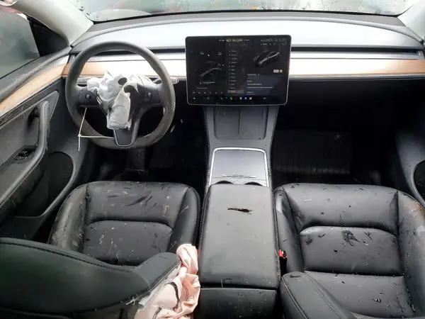 7SAYGDEE6SF289970 2025 TESLA MODEL Y - Image 8