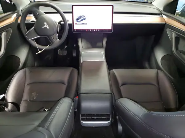 7SAYGDEE6SF290178 2025 TESLA MODEL Y - Image 8