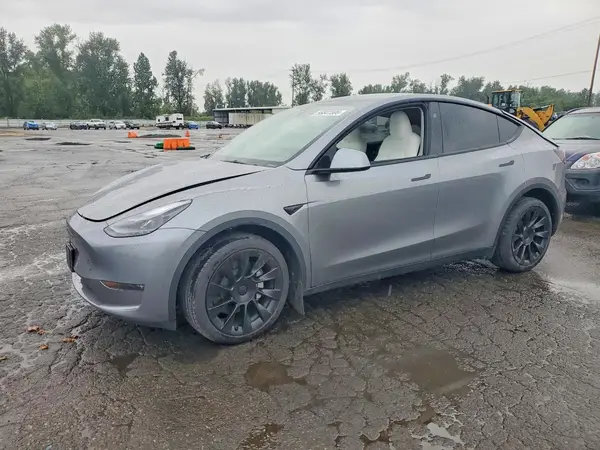 7SAYGDEE6SF297793 2025 TESLA MODEL Y - Image 1
