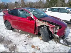 7SAYGDEE6SF302295 2025 TESLA MODEL Y