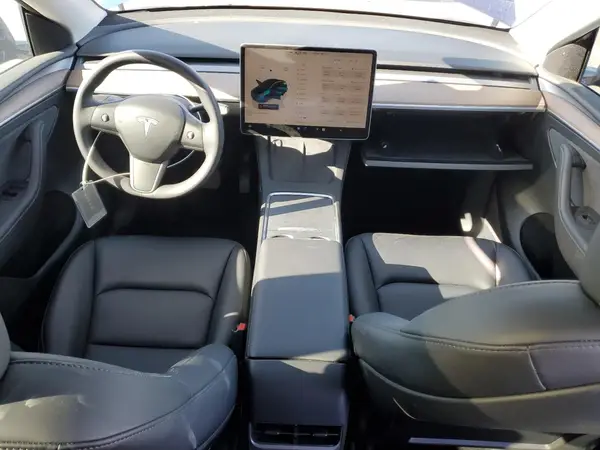 7SAYGDEE6SF305777 2025 TESLA MODEL Y - Image 8