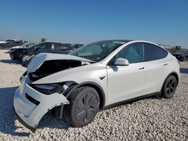 7SAYGDEE6TA382275 2026 TESLA MODEL Y - Image 1
