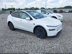 7SAYGDEE6TA391641 2026 TESLA MODEL Y