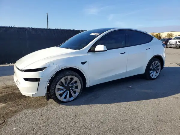 7SAYGDEE6TA392806 2026 TESLA MODEL Y - Image 1