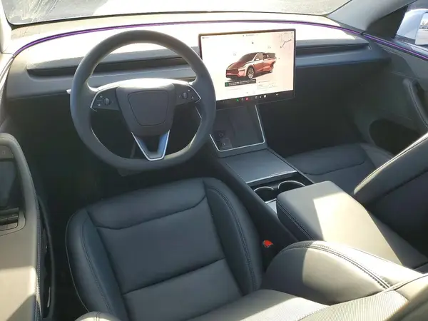 7SAYGDEE6TA392806 2026 TESLA MODEL Y - Image 8