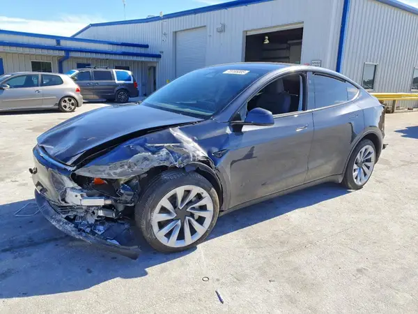 7SAYGDEE6TA396497 2026 TESLA MODEL Y - Image 1