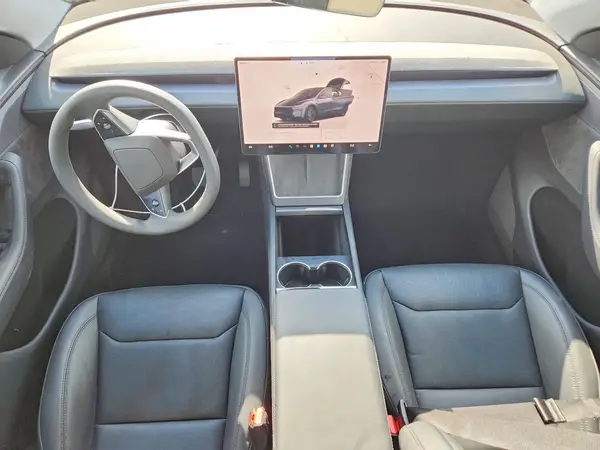 7SAYGDEE6TA397388 2026 TESLA MODEL Y - Image 8