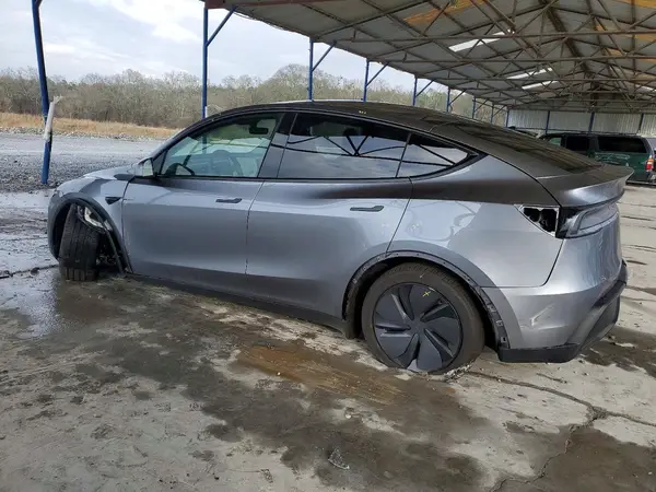 7SAYGDEE6TA454589 2026 TESLA MODEL Y - Image 2