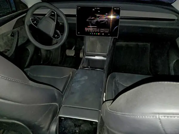 7SAYGDEE6TA463454 2026 TESLA MODEL Y - Image 8