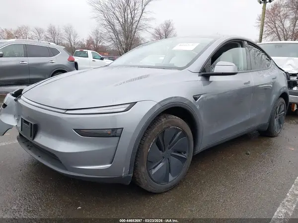 7SAYGDEE6TA466807 2026 TESLA MODEL Y - Image 2