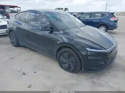 7SAYGDEE6TA466967 2026 TESLA MODEL Y