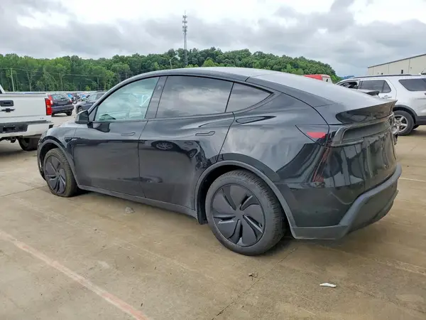 7SAYGDEE6TA488998 2026 TESLA MODEL Y - Image 2