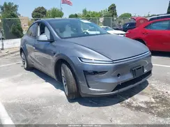 7SAYGDEE6TF329725 2026 TESLA MODEL Y