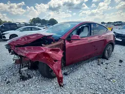 7SAYGDEE6TF333001 2026 TESLA MODEL Y