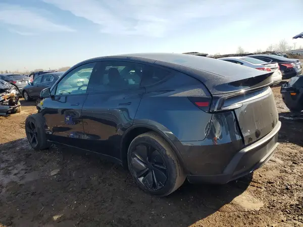 7SAYGDEE6TF333919 2026 TESLA MODEL Y - Image 2