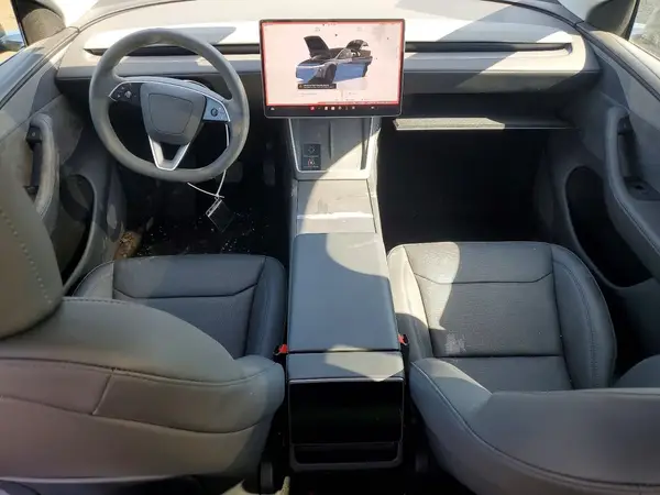 7SAYGDEE6TF333919 2026 TESLA MODEL Y - Image 8