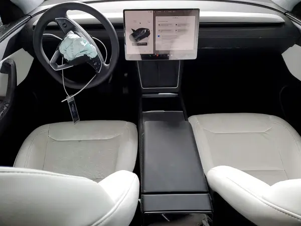 7SAYGDEE6TF354267 2026 TESLA MODEL Y - Image 8