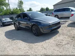 7SAYGDEE6TF355113 2026 TESLA MODEL Y