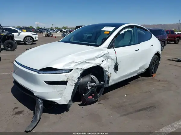 7SAYGDEE6TF356259 2026 TESLA MODEL Y - Image 2