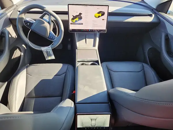 7SAYGDEE6TF356357 2026 TESLA MODEL Y - Image 8