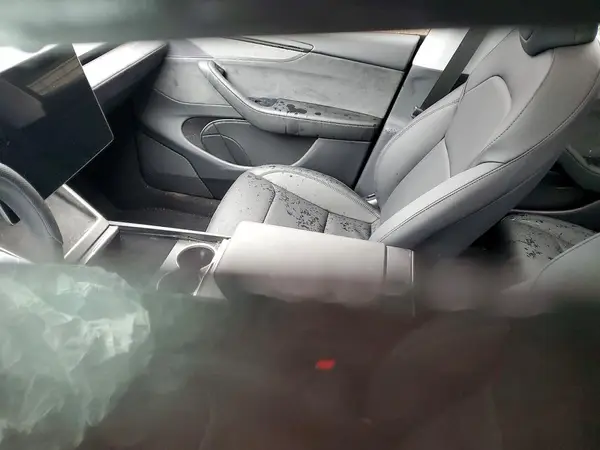 7SAYGDEE6TF356410 2026 TESLA MODEL Y - Image 8