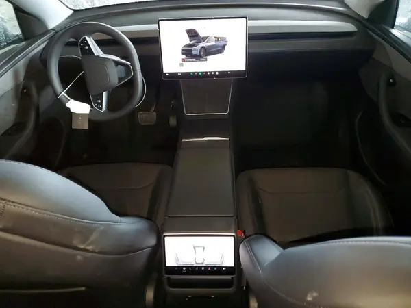7SAYGDEE6TF358979 2026 TESLA MODEL Y - Image 8